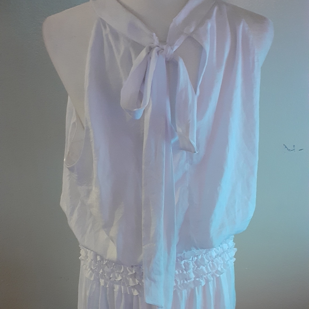 🎀beautiful white dress